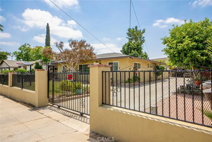 633 S 5th Street, Colton, California 92324