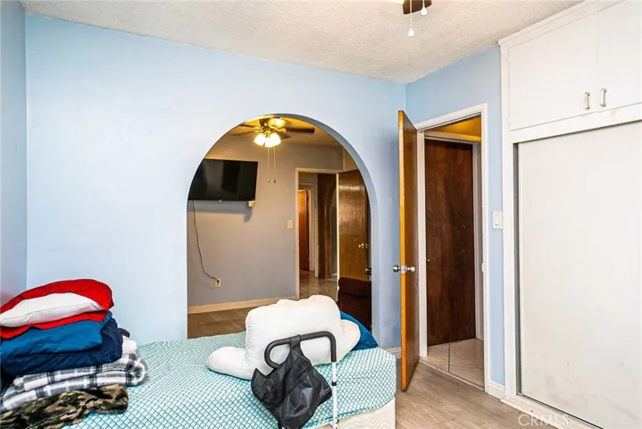 633 S 5th Street, Colton, California 92324