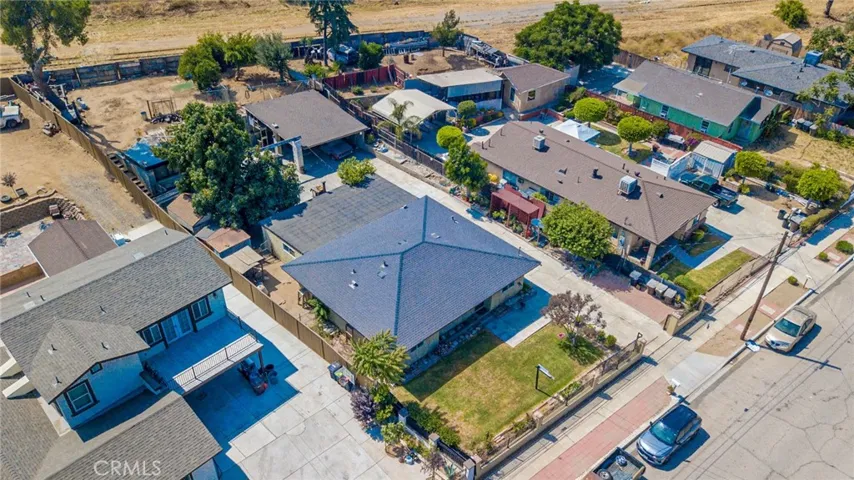 633 S 5th Street, Colton, California 92324