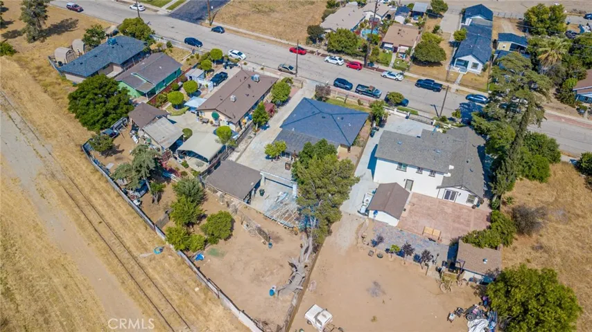 633 S 5th Street, Colton, California 92324