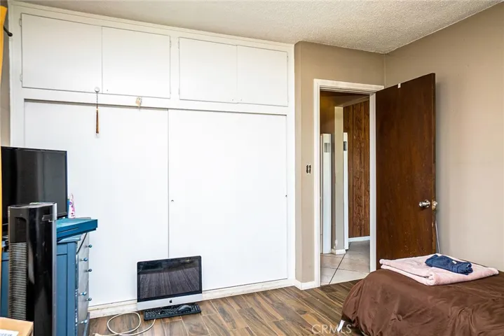 633 S 5th Street, Colton, California 92324