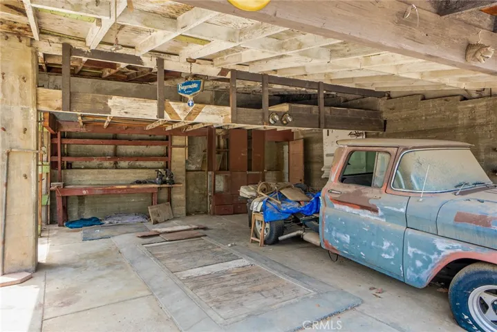 633 S 5th Street, Colton, California 92324