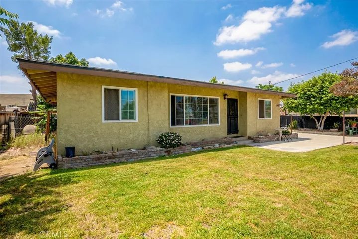 633 S 5th Street, Colton, California 92324