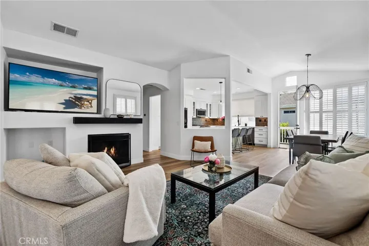 19 Stockbridge, Aliso Viejo, California 92656