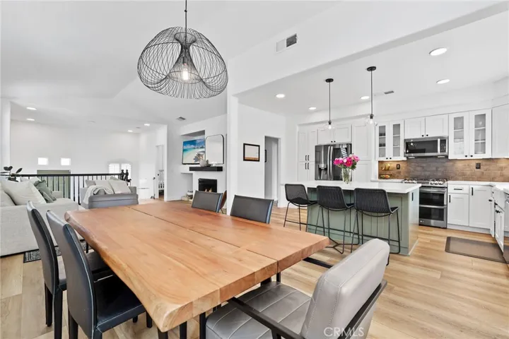 19 Stockbridge, Aliso Viejo, California 92656