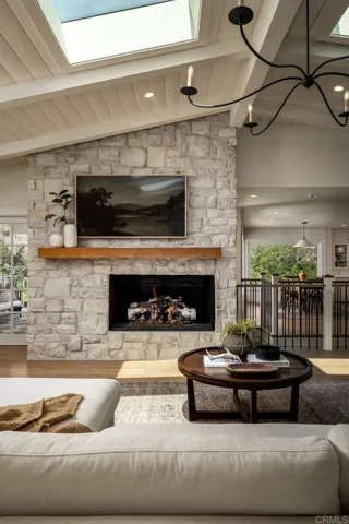 2674 Canyon Road, Escondido, California 92025