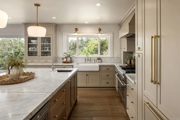 2674 Canyon Road, Escondido, California 92025