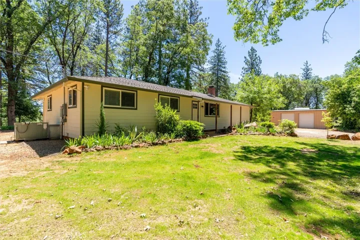 15152 Dorrett Drive, Forest Ranch, California 95942