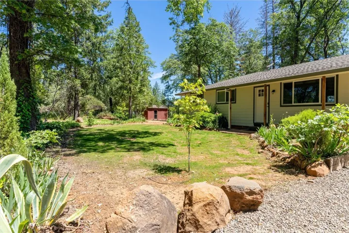 15152 Dorrett Drive, Forest Ranch, California 95942