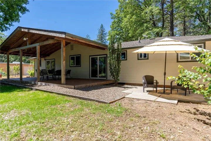 15152 Dorrett Drive, Forest Ranch, California 95942