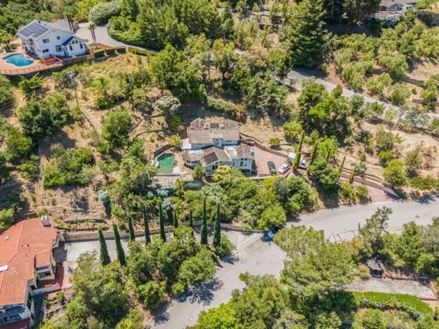 13899 Upper Hill Drive, Saratoga, California 95070