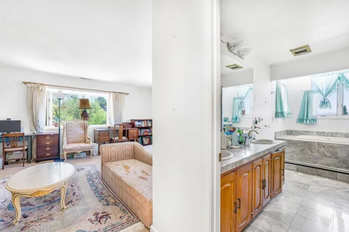 13899 Upper Hill Drive, Saratoga, California 95070