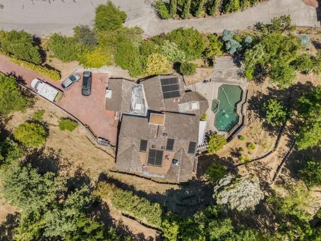 13899 Upper Hill Drive, Saratoga, California 95070