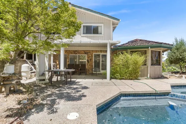 13899 Upper Hill Drive, Saratoga, California 95070