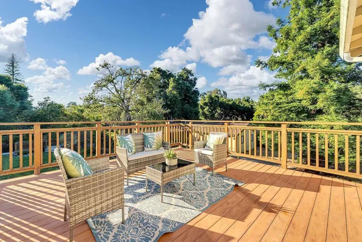 350 Monroe Drive, Palo Alto, California 94306