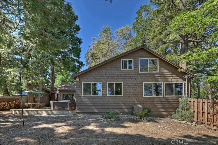 705 Cedar Lane, Twin Peaks, California 92391