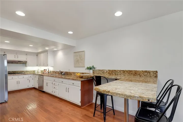 521 Playa, Newport Beach, California 92660