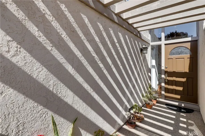 521 Playa, Newport Beach, California 92660