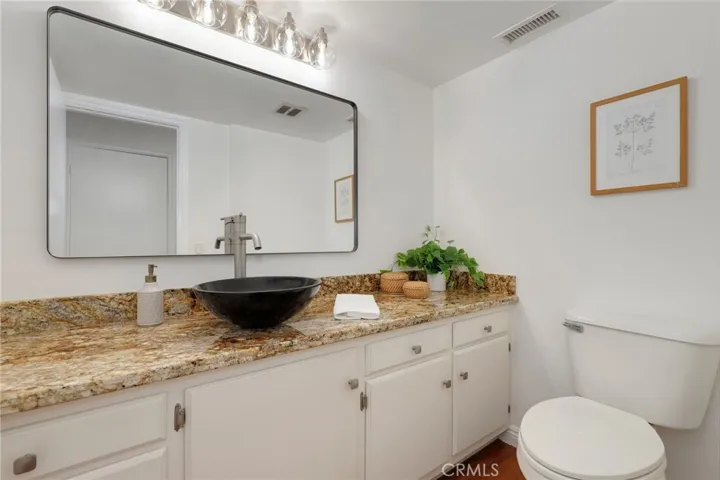 521 Playa, Newport Beach, California 92660