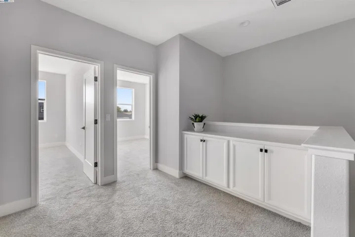 2901 Luke Ln, Santa Rosa, California 95407