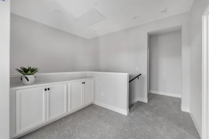 2901 Luke Ln, Santa Rosa, California 95407