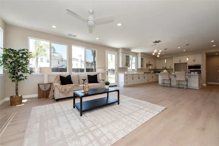 27809 Pointe Breeze Drive, Menifee, California 92585