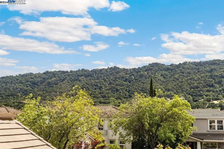 1127 Deer Creek Court, Pleasanton, California 94566