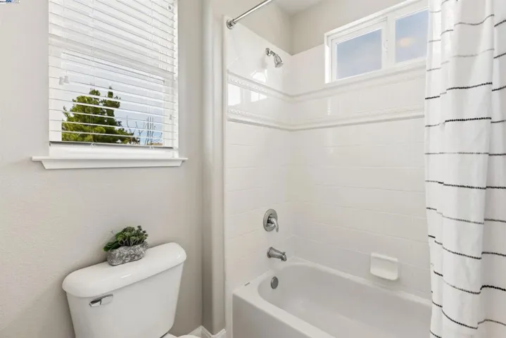 1127 Deer Creek Court, Pleasanton, California 94566