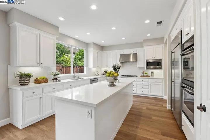 1127 Deer Creek Court, Pleasanton, California 94566