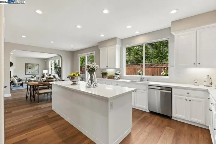 1127 Deer Creek Court, Pleasanton, California 94566