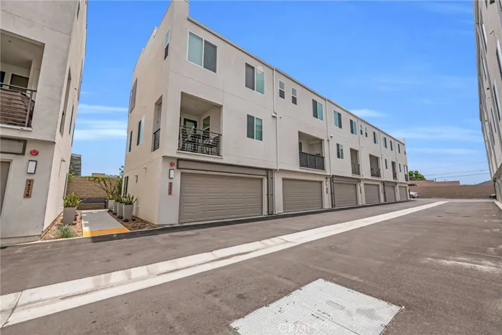14318 Claro Way, Gardena, California 90249