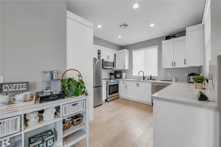 14318 Claro Way, Gardena, California 90249