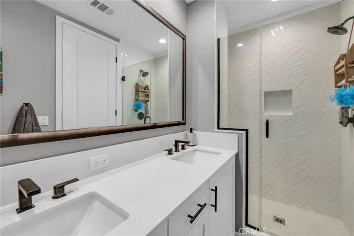 14318 Claro Way, Gardena, California 90249