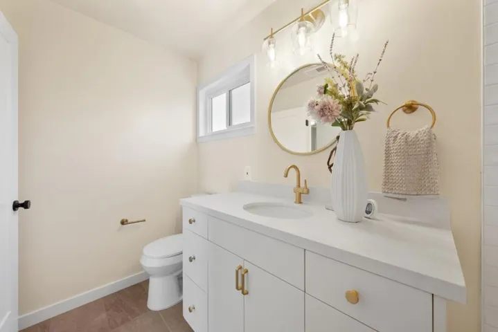 2423 Dekoven Avenue, Belmont, California 94002