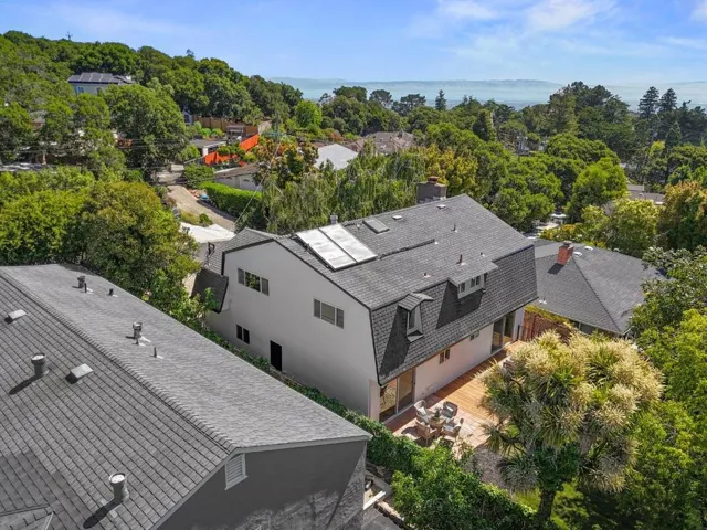 2423 Dekoven Avenue, Belmont, California 94002