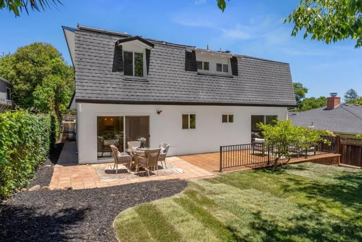 2423 Dekoven Avenue, Belmont, California 94002