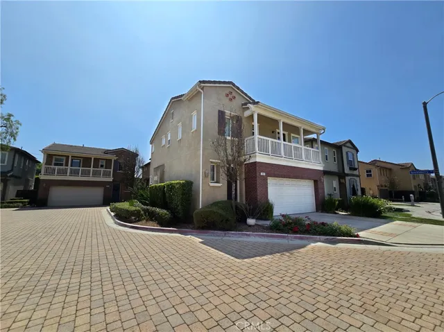 201 W Sparkleberry Avenue, Orange, California 92865
