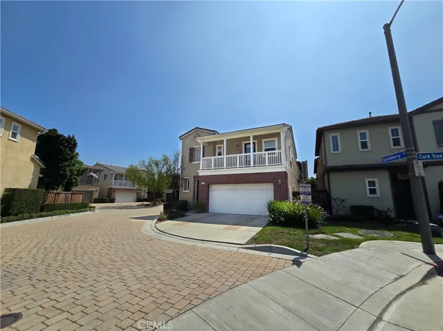 201 W Sparkleberry Avenue, Orange, California 92865
