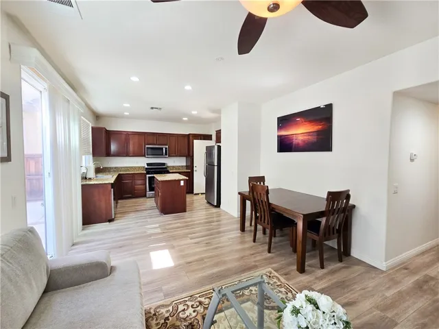 201 W Sparkleberry Avenue, Orange, California 92865