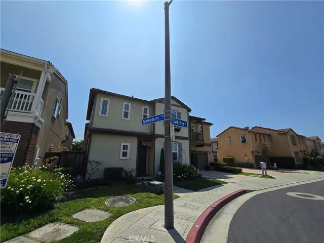 201 W Sparkleberry Avenue, Orange, California 92865