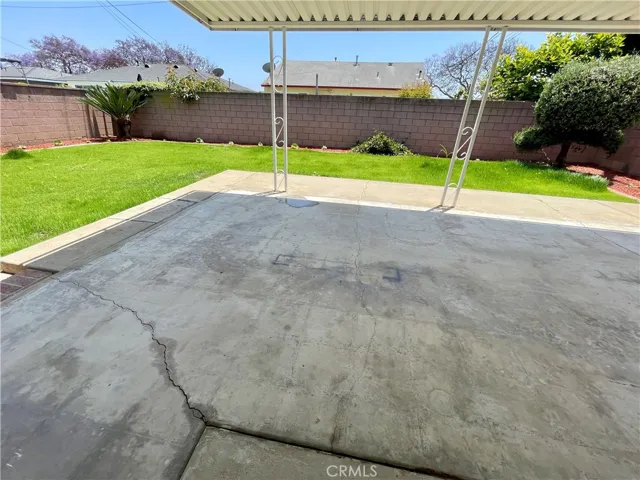 1222 W 184th Street, Gardena, California 90248