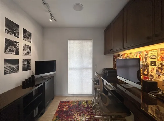 5328 Marina Pacifica Dr N, Long Beach, California 90803
