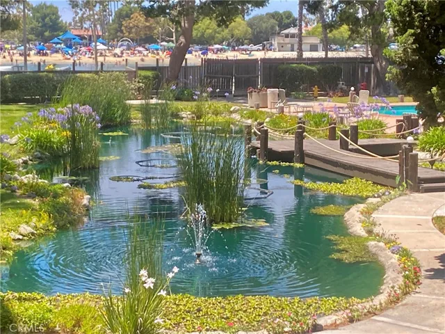 5328 Marina Pacifica Dr N, Long Beach, California 90803