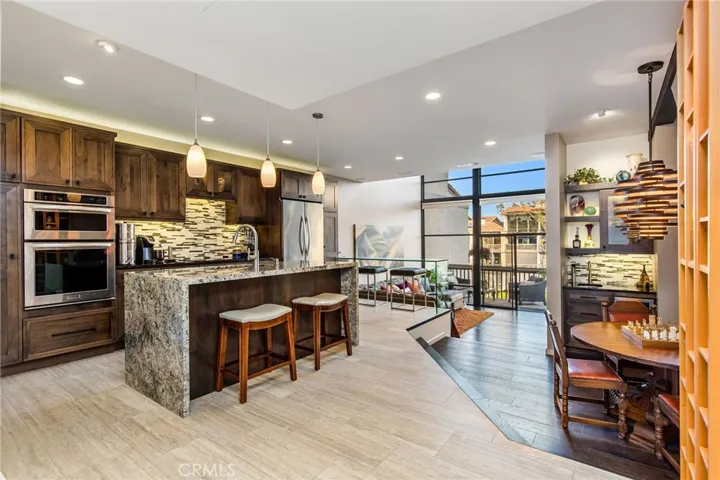 5328 Marina Pacifica Dr N, Long Beach, California 90803