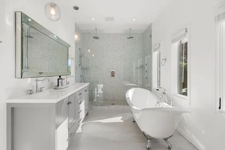 1076 Humboldt Road, Brisbane, California 94005