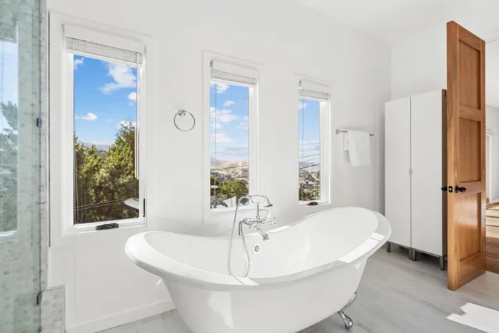 1076 Humboldt Road, Brisbane, California 94005