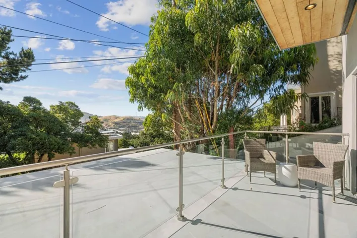 1076 Humboldt Road, Brisbane, California 94005