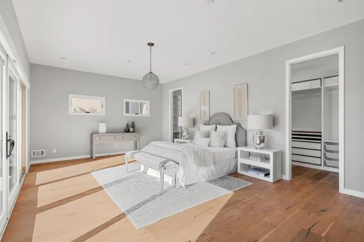 1076 Humboldt Road, Brisbane, California 94005