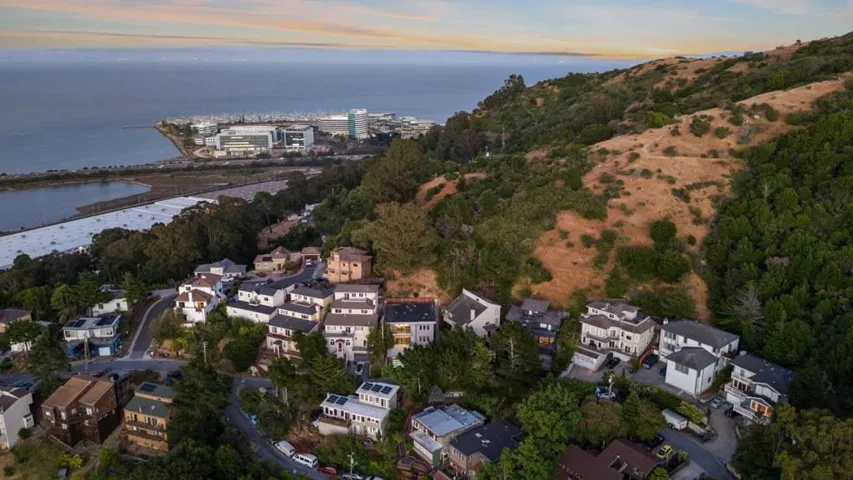 1076 Humboldt Road, Brisbane, California 94005