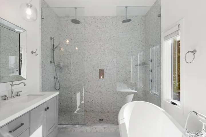 1076 Humboldt Road, Brisbane, California 94005